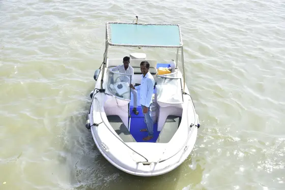 Baam Motor Boat on charter in Mumbai