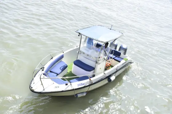 Baam Motor Boat on charter in Mumbai