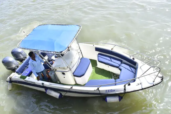 Baam Motor Boat on charter in Mumbai
