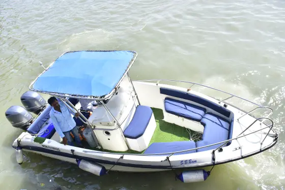 Baam Motor Boat on charter in Mumbai