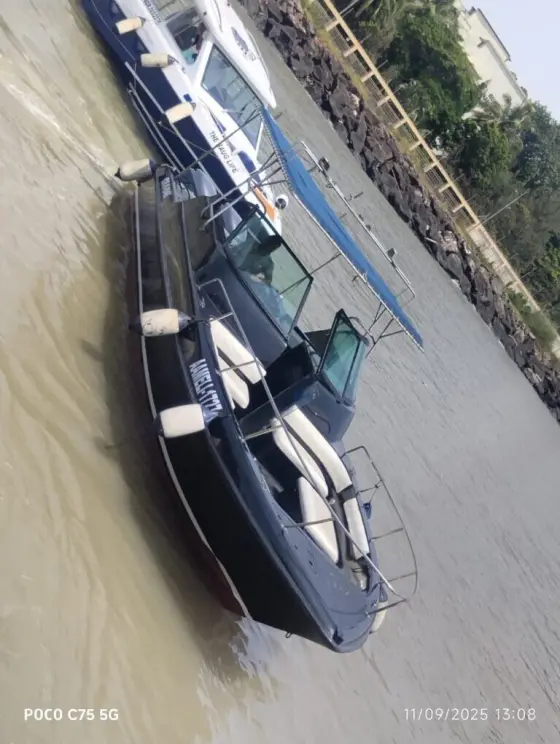 Gulf Craft 31 on charter in Mumbai